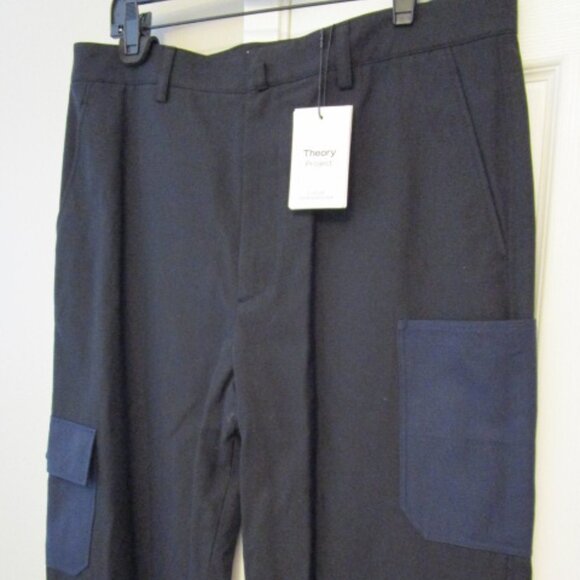Theory Cotton Gab Pants Extra side pockets timeless Black (Style M0742060). - Picture 1 of 3
